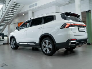 2026 Geely Okavango I Рестайлинг, белый, 3905698 рублей, вид 4