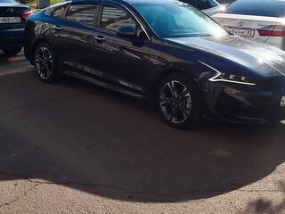 2021 Kia K5 III, серый, 2480000 рублей, вид 3