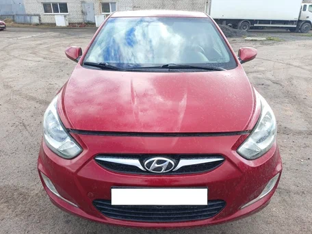 2011 Hyundai Solaris I, красный, 490000 рублей, вид 1