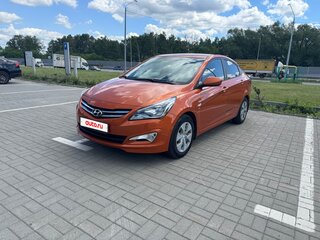 2015 Hyundai Solaris I Рестайлинг, оранжевый, 715000 рублей, вид 1