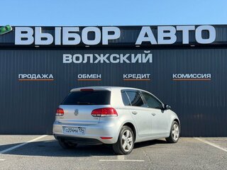 2011 Volkswagen Golf VI, серебристый, 860000 рублей, вид 2