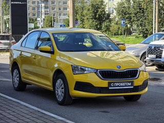 2020 Skoda Rapid II, жёлтый, 1570000 рублей, вид 3