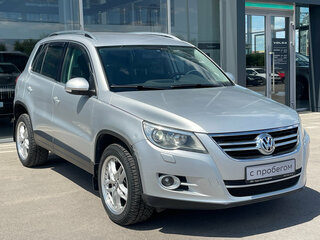 2009 Volkswagen Tiguan I, серебристый, 844000 рублей, вид 2