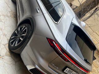 2023 Geely Monjaro I, серебристый, 2970000 рублей, вид 2