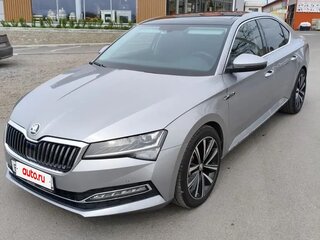 2024 Skoda Superb III Рестайлинг, серебристый, 4600000 рублей, вид 1