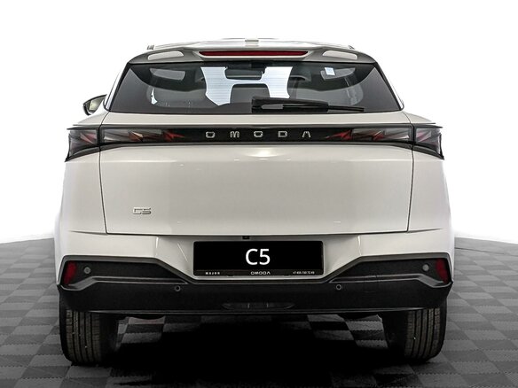 2026 Omoda C5 II, белый - вид 6