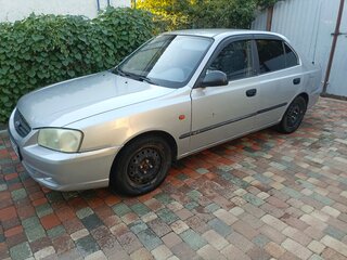 2004 Hyundai Accent ТагАЗ II, серебристый, 330000 рублей, вид 1