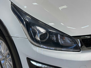 2019 Kia Rio X-Line IV, белый, 1450000 рублей, вид 4
