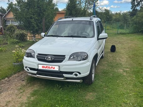 2020 Lada (ВАЗ) Niva, белый, 950000 рублей, вид 1