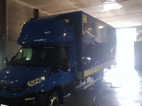 2019 Iveco Daily, синий, 3200000 рублей, вид 5