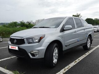 2014 SsangYong Korando Sports, серебристый, 1600000 рублей, вид 1