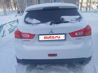 2014 Mitsubishi ASX I Рестайлинг, белый, 1150000 рублей, вид 4