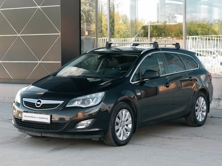 Opel Astra J