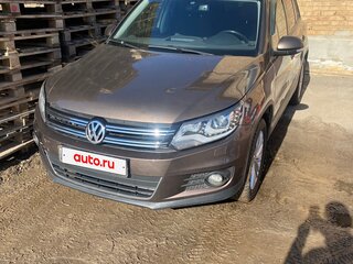 2014 Volkswagen Tiguan I Рестайлинг, коричневый, 1300000 рублей, вид 1