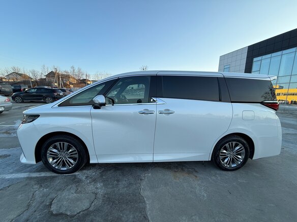 2023 Toyota Alphard IV, белый - вид 10