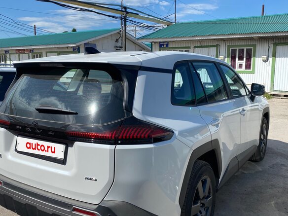 2026 Toyota RAV4 VI (XA60), белый, 4700000 рублей - вид 2