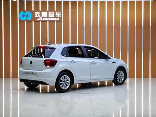 2022 Volkswagen Polo Plus (China Market), белый, 970000 рублей, вид 4
