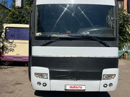 2001 Mercedes-Benz Tourismo, белый, 2750000 рублей, вид 2
