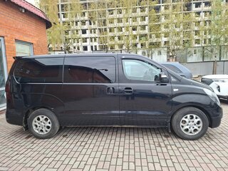 2015 Hyundai Grand Starex I, чёрный, 1700000 рублей, вид 4