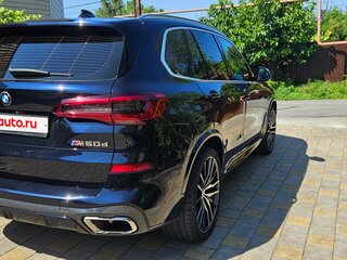 2019 BMW X5 M50d IV (G05/G18), белый, 7300000 рублей, вид 4