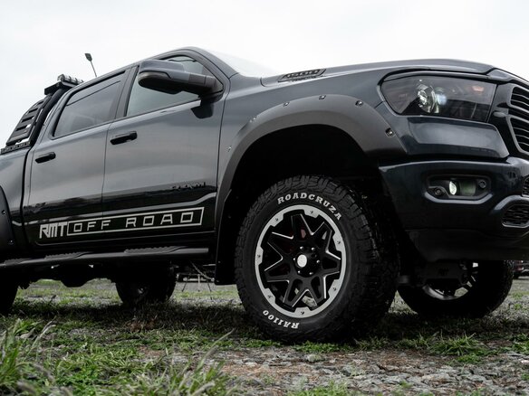 2018 Ram 1500 Crew Cab IV (DS/DJ), синий - вид 7