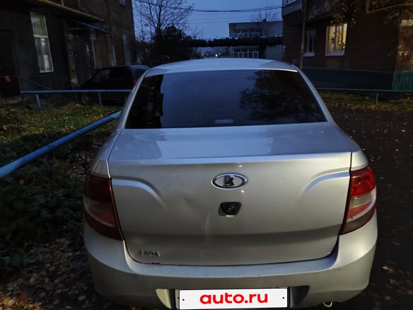 2012 Lada (ВАЗ) Granta I, серебристый, 325000 рублей - вид 1