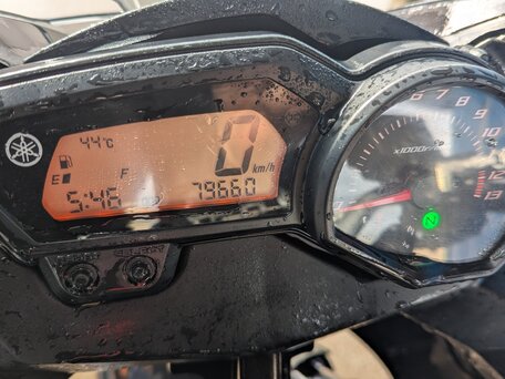 2011 Yamaha XJ6 (FZ6R), чёрный, 400000 рублей, вид 5