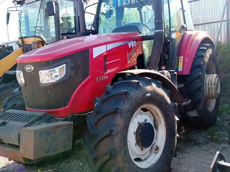 2022 YTO X1304, красный, 2602700 рублей, вид 1