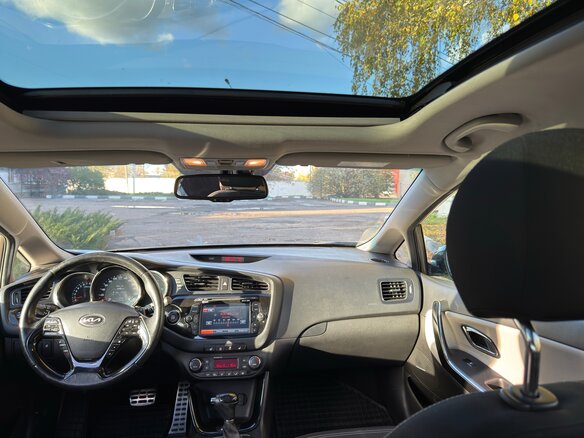 2014 Kia Ceed II, коричневый, 1750000 рублей - вид 7