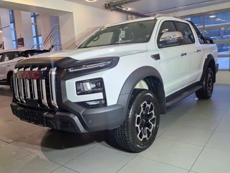 JAC T9