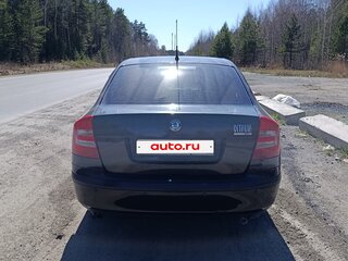 2006 Skoda Octavia II (A5), чёрный, 499000 рублей, вид 4