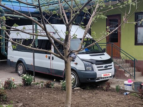 2013 Ford Transit, белый, 1300000 рублей, вид 1
