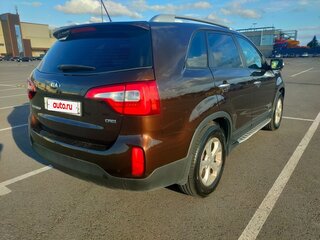2015 Kia Sorento II Рестайлинг, коричневый, 2100000 рублей, вид 3