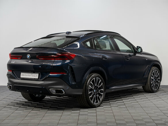 2025 BMW X6 40i III (G06) Рестайлинг, синий, 14590000 рублей - вид 4