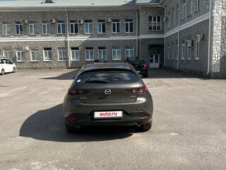 2021 Mazda 3 IV (BP), серый, 1900000 рублей, вид 2
