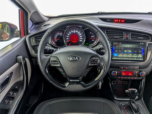 2014 Kia Ceed II, красный, 925000 рублей - вид 20
