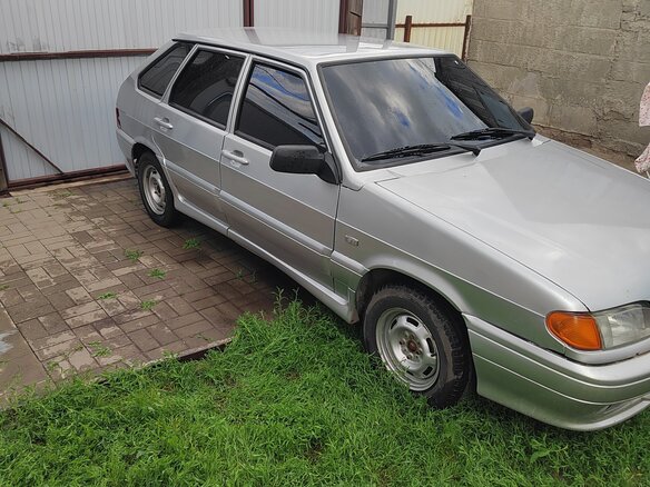 2008 Lada (ВАЗ) 2114, серебристый, 195000 рублей - вид 1