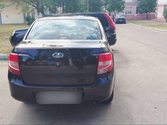 2013 Lada (ВАЗ) Granta I, коричневый, 340000 рублей - вид 4