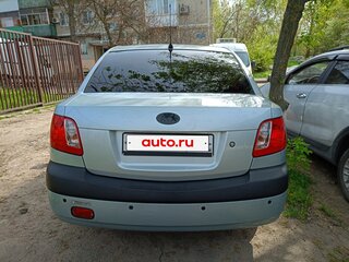 2009 Kia Rio II, серебристый, 600000 рублей, вид 4