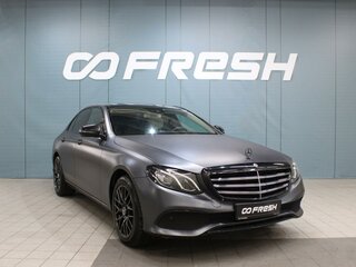 2016 Mercedes-Benz E-Класс 200 V (W213, S213, C238), красный, 2890000 рублей, вид 1