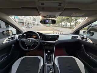 2022 Volkswagen Polo Plus (China Market), белый, 1490000 рублей, вид 5