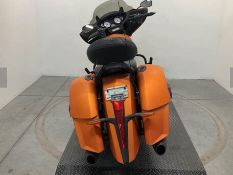 2012 Victory Cross Country, оранжевый, 540000 рублей, вид 4