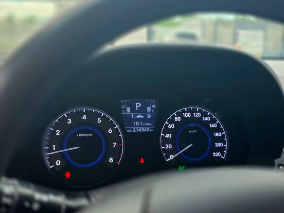 2012 Hyundai Solaris I, серый, 699000 рублей - вид 9