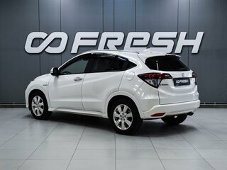 2014 Honda Vezel I, белый, 1430000 рублей, вид 2