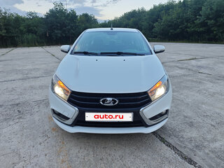 2016 Lada (ВАЗ) Vesta I, белый, 880000 рублей, вид 3