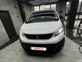 2022 Peugeot Expert III, белый