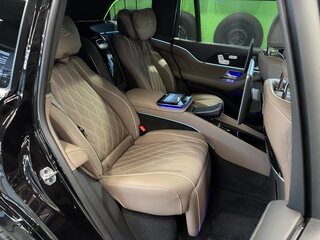 2025 Mercedes-Benz Maybach GLS 600 I Рестайлинг, чёрный, 29500000 рублей, вид 2