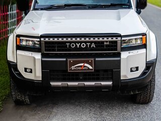 2026 Toyota Land Cruiser Prado 250 Series, белый, 6850000 рублей, вид 3