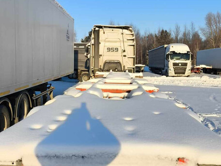 2024 Grunwald Полуприцеп бортовой, красный, 2179000 рублей, вид 5
