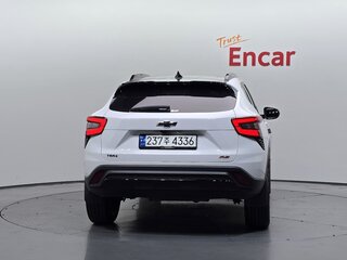 2023 Chevrolet Trax II, белый, 1890007 рублей, вид 4